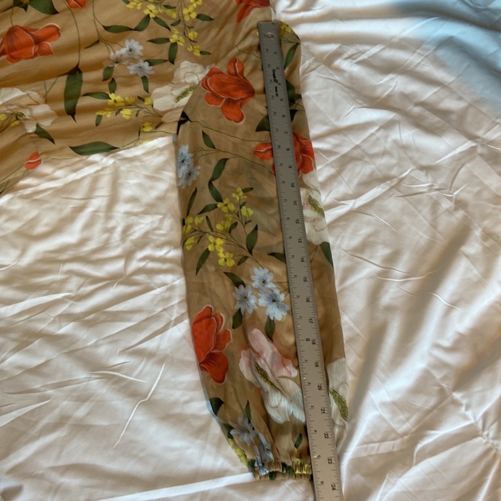 Lost + Wander Size M Floral Beige Orange, yellow, Long Maxi dress So Pretty! - Picture 11 of 12